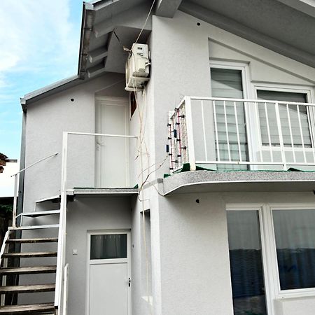 Apartman Sava Ni Esterno foto