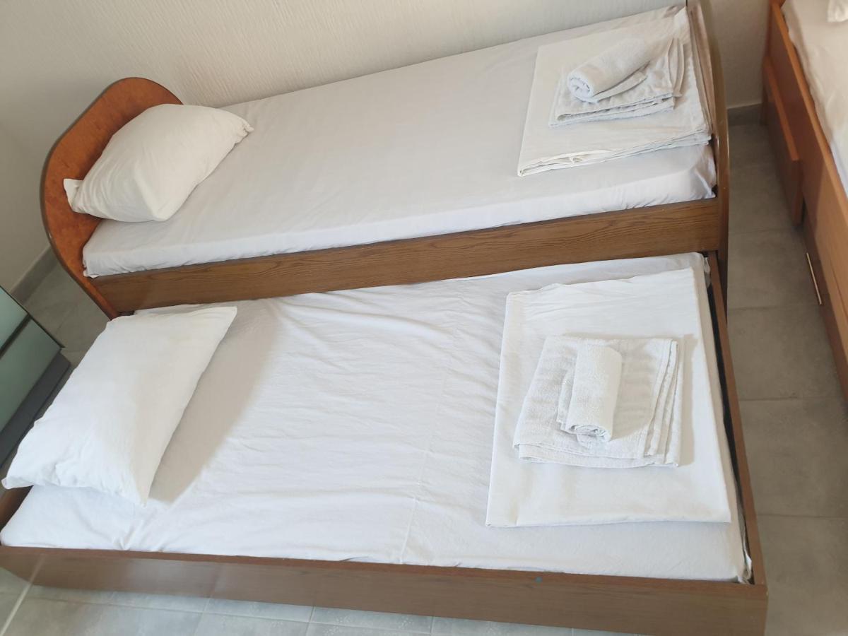 Apartman Sava Ni Esterno foto