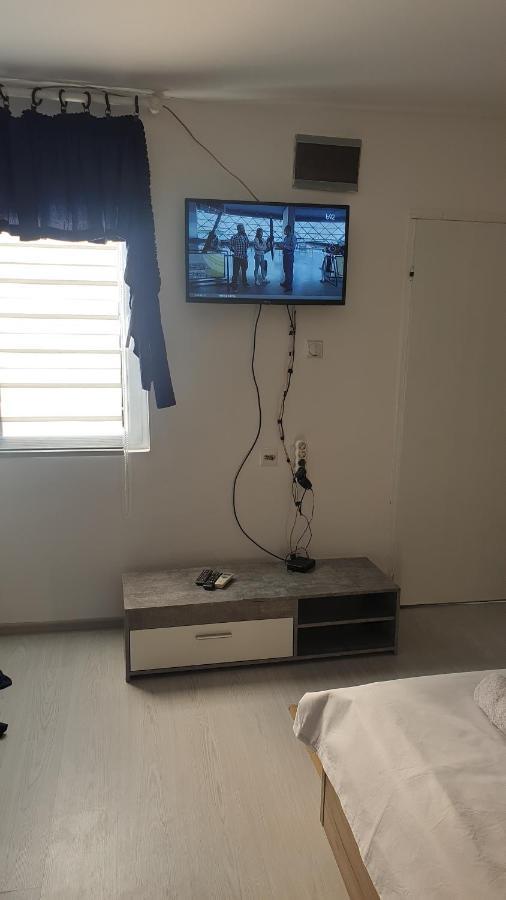 Apartman Sava Ni Esterno foto
