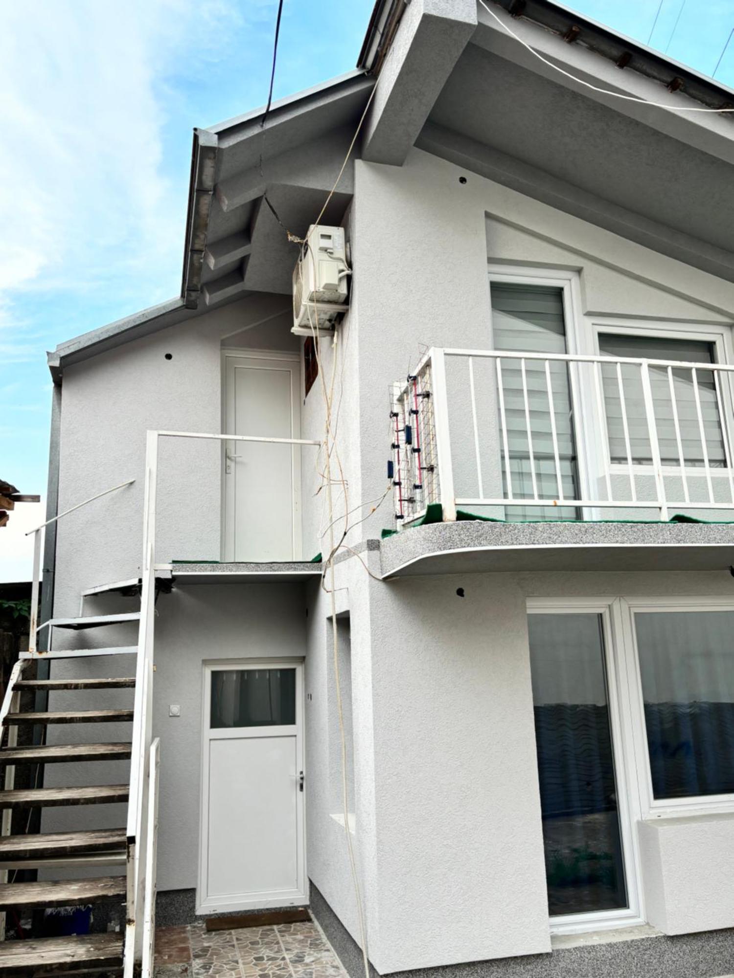 Apartman Sava Ni Esterno foto